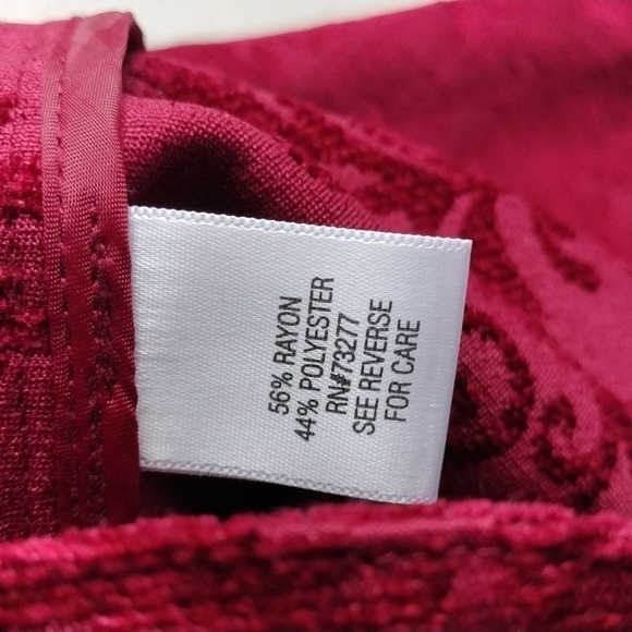 Croft & Barrow Deep Red Embroidered Tapestry Collared Button Front Jacket - Picture 9 of 16